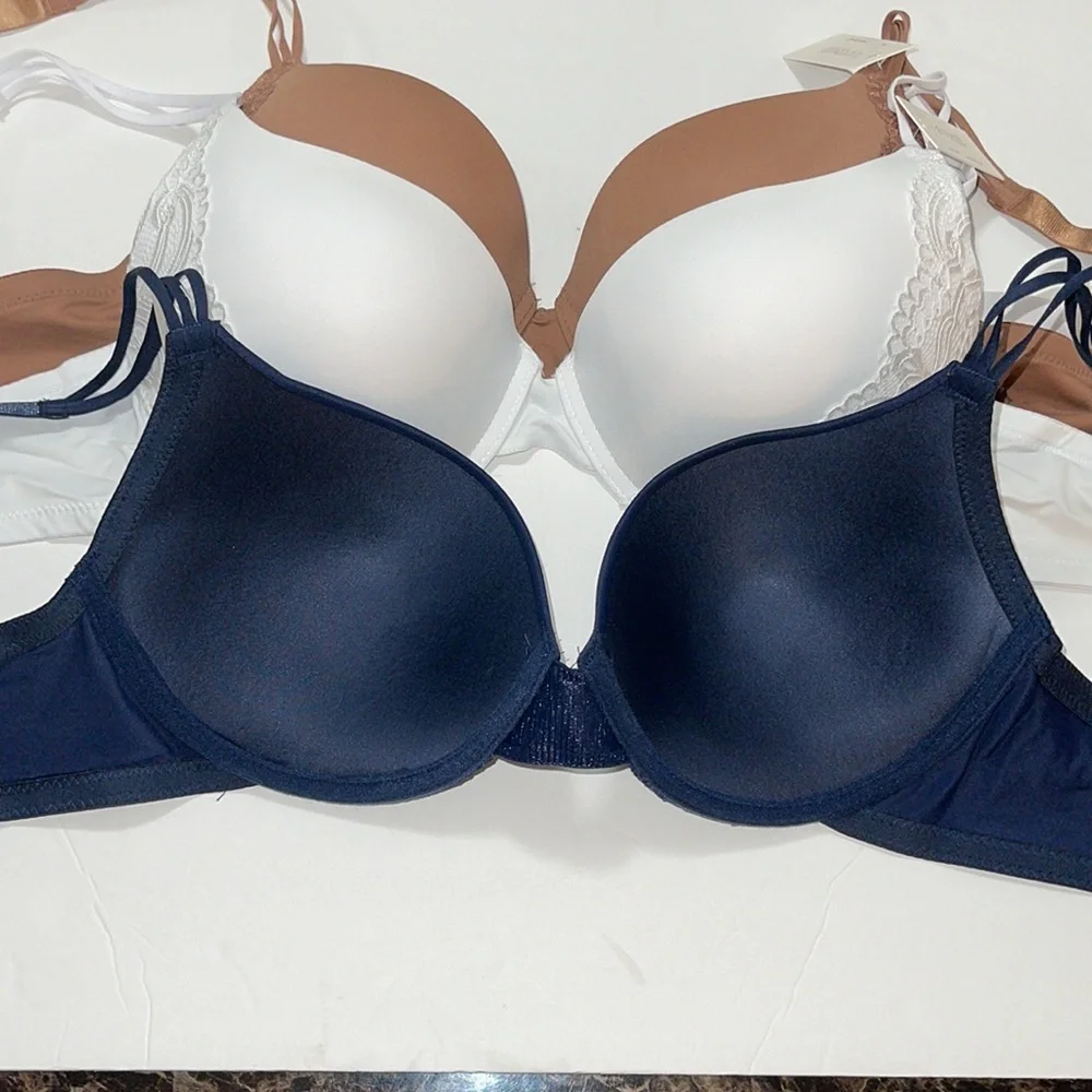 Bundle 3 Pieces  Comfort Fit Push Up Padded T- Shirt 3 Hooks Bra Cup D & DD.
